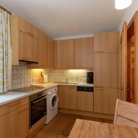 Ξενοδοχείο με διαμερίσματα Kappl Apart 3*