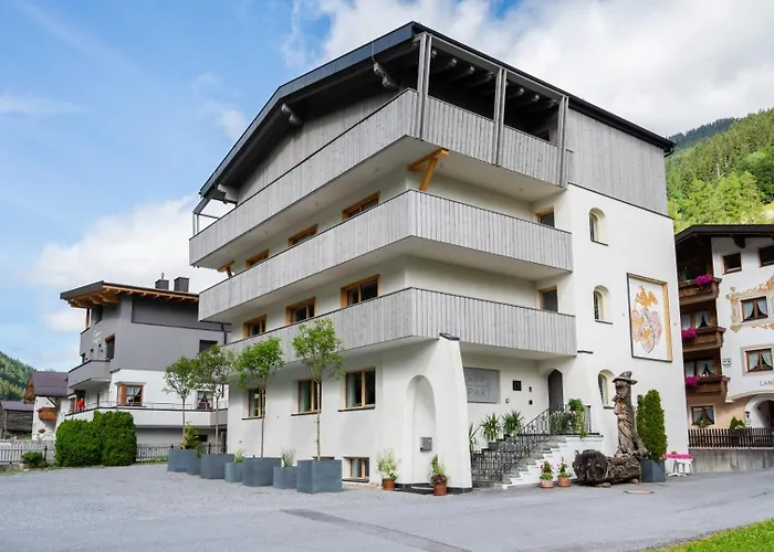 Kappl Apart Appart hôtel 3*